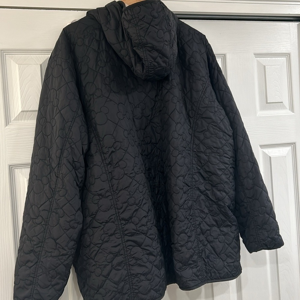 Women's Disney Parks‎ Mickey Mouse Quilted Fleece Lined Puffer Jacket - Picture 2 of 3